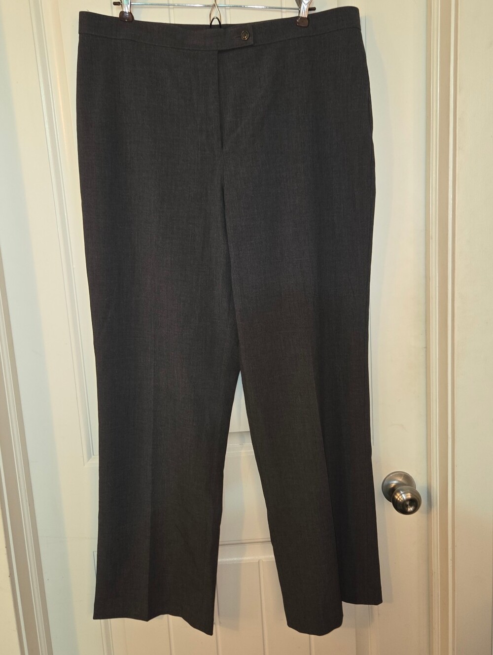 Haggar Womens Grey Dress Pants | Straight Leg | Size 16